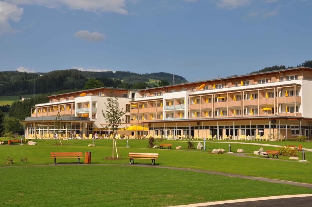 Gesundheitsresort Bad St. Leonhard バート・ザンクト・レオンハルト・イム・ラヴァントタール エクステリア 写真