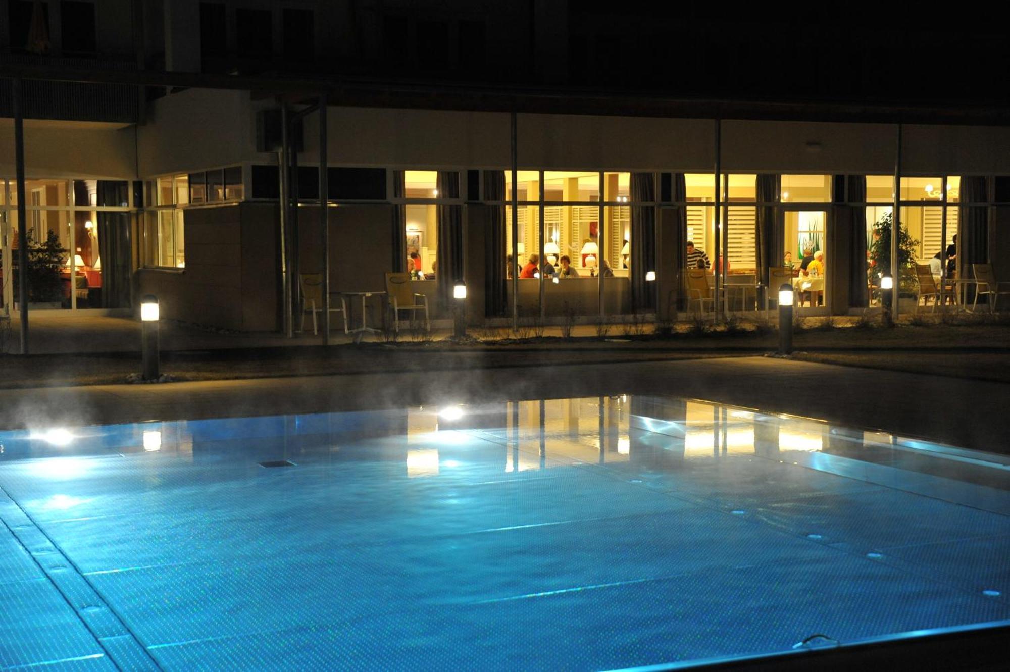 Gesundheitsresort Bad St. Leonhard バート・ザンクト・レオンハルト・イム・ラヴァントタール エクステリア 写真