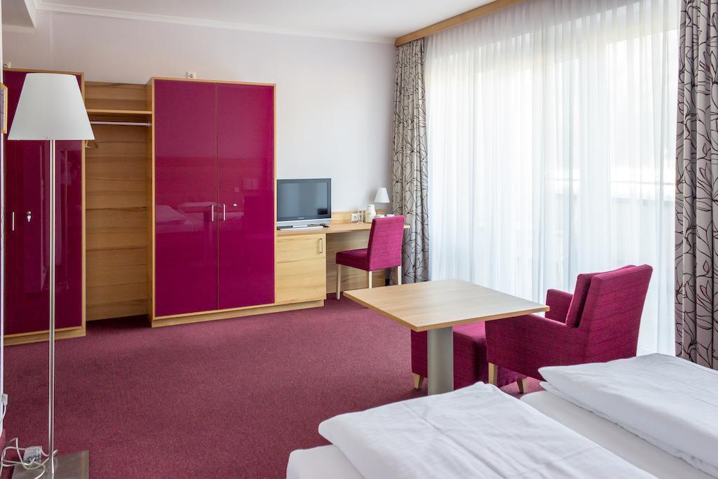 Gesundheitsresort Bad St. Leonhard バート・ザンクト・レオンハルト・イム・ラヴァントタール 部屋 写真