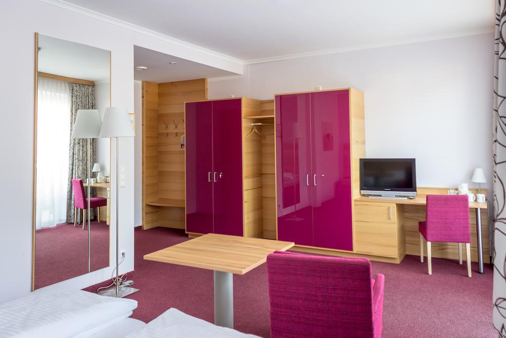 Gesundheitsresort Bad St. Leonhard バート・ザンクト・レオンハルト・イム・ラヴァントタール 部屋 写真